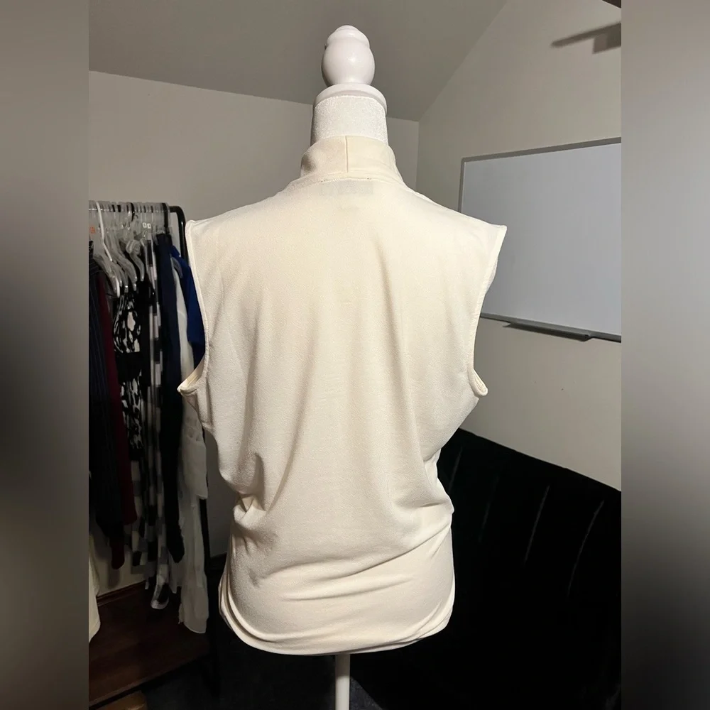 Tahari very soft